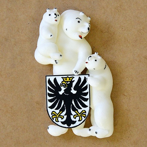 Baerenfamilie mit Wappen